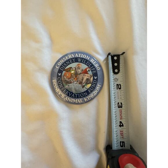 Disney Wildlife Conservation Hero Animal Kingdom Button Pin Fund - Picture 4 of 4